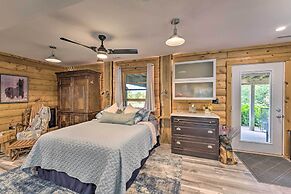 Cozy Wisconsin Studio, 11 Mi to Lake Geneva!