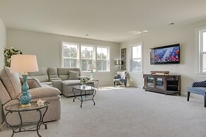 Modern Lewes Home w/ Deck, Grill + Pond View!