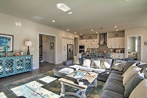 Modern Lewes Home w/ Deck, Grill + Pond View!