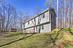 Peaceful & Secluded Knoxville Retreat w/ Deck