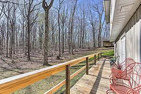 Peaceful & Secluded Knoxville Retreat w/ Deck