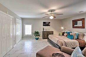 Quiet Memphis Home on 20 Acres: 10 Mi to Downtown!