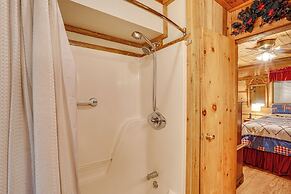 Cozy Tellico Plains Cabin w/ Large Mountain Creek!