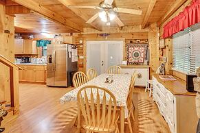 Cozy Tellico Plains Cabin w/ Large Mountain Creek!
