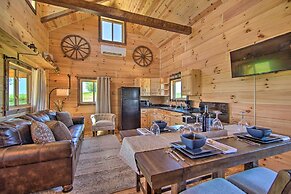Peaceful Blanchardville Cabin on 35-acre Farm