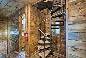 Broken Bow Mountaintop Home w/ Hot Tub!