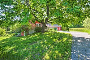 Parsonsfield Vacation Rental Near Skiing & Lakes!
