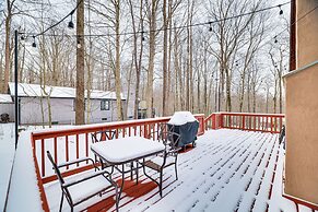 Pet-friendly Home w/ Deck at Big Bass Lake!