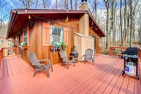 Pet-friendly Home w/ Deck at Big Bass Lake!