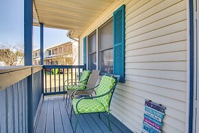 Milton Townhouse ~ 9 Mi to Delaware Bay!