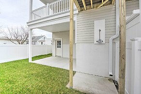 New Townhome < Half Mi to Beach!