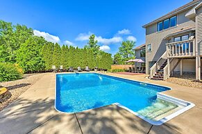 Pet-friendly Maple Grove Gem w/ Private Yard!