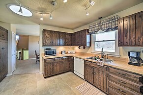 Rural Seneca House w/ Yard Near I-80