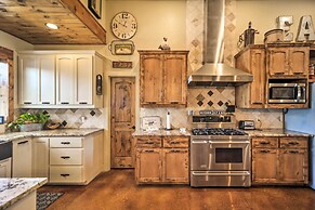 Secluded Country Hideaway w/ Fire Pit & Pool!