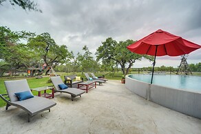 Secluded Country Hideaway w/ Fire Pit & Pool!