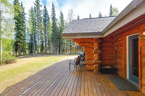 Riverside Log Cabin: On-site Aurora Viewing!