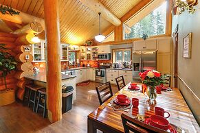Riverside Log Cabin: On-site Aurora Viewing!