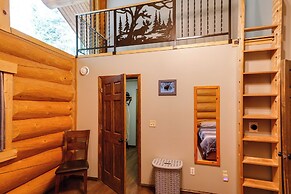 Riverside Log Cabin: On-site Aurora Viewing!