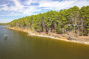 Secluded Avinger Home w/ Lake Access!