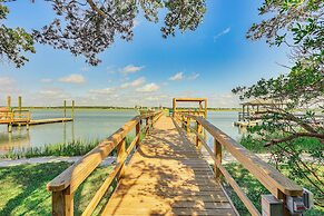 'reel Blessed' Topsail Beach Home w/ Private Dock!
