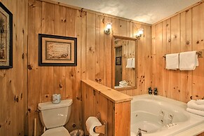 Private Gatlinburg Cabin: Pet Friendly w/ Hot Tub!