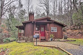 Private Gatlinburg Cabin: Pet Friendly w/ Hot Tub!