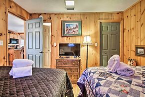 Private Gatlinburg Cabin: Pet Friendly w/ Hot Tub!