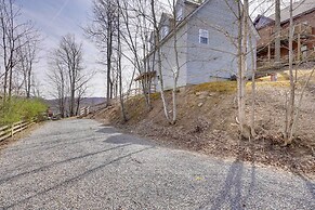 'snowed Inn' Cozy Winterplace Ski-in/ski-out Cabin
