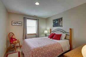 'snowed Inn' Cozy Winterplace Ski-in/ski-out Cabin