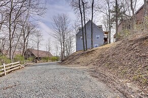 'snowed Inn' Cozy Winterplace Ski-in/ski-out Cabin