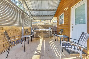 Ruidoso Cabin w/ Patio - Walk to Midtown!