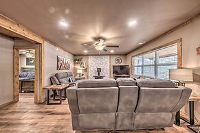 Ruidoso Cabin w/ Patio - Walk to Midtown!