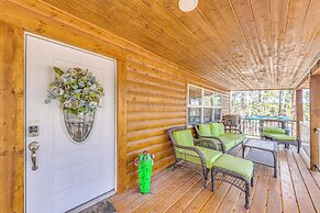 Ruidoso Cabin w/ Patio - Walk to Midtown!