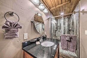 Ruidoso Cabin w/ Patio - Walk to Midtown!