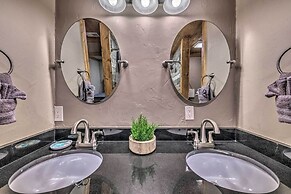 Ruidoso Cabin w/ Patio - Walk to Midtown!