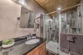 Ruidoso Cabin w/ Patio - Walk to Midtown!