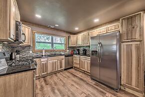 Ruidoso Cabin w/ Patio - Walk to Midtown!