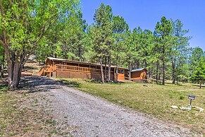 Quiet Cloudcroft Cabin w/ Porch + Gas Grill!