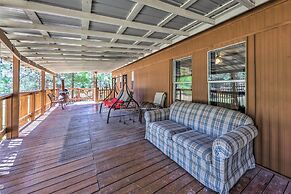 Quiet Cloudcroft Cabin w/ Porch + Gas Grill!