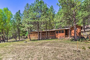 Quiet Cloudcroft Cabin w/ Porch + Gas Grill!