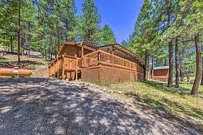 Quiet Cloudcroft Cabin w/ Porch + Gas Grill!