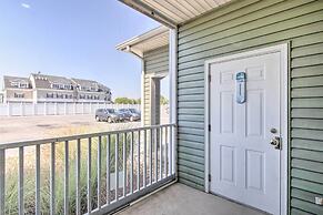 Rehoboth Beach Condo w/ Patio: 5 Mi to Ocean!