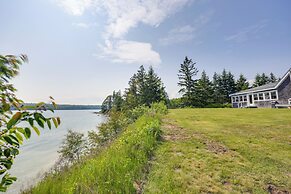 Shorefront House w/ Views, 14 Mi to Acadia NP