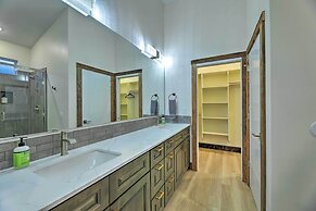 Sanderling Sea Cottages, Unit 5 w/ Ocean Views!