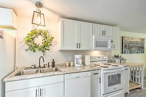 Stunning 2-building Rental - Walk to Marina!