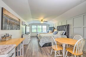 Stunning 2-building Rental - Walk to Marina!