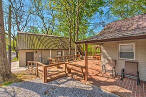 Stunning 2-building Rental - Walk to Marina!