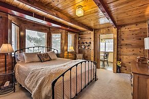 Serene Creekside Sheridan Getaway: Mountain Views!