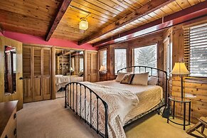 Serene Creekside Sheridan Getaway: Mountain Views!