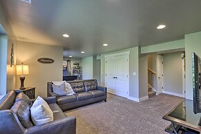 Spacious Resort Cabin in Manti-la Sal Mtns!